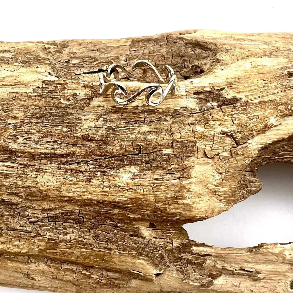 Jackie Gallagher Designs - Circle of Waves Ring - Picture 2 of 2